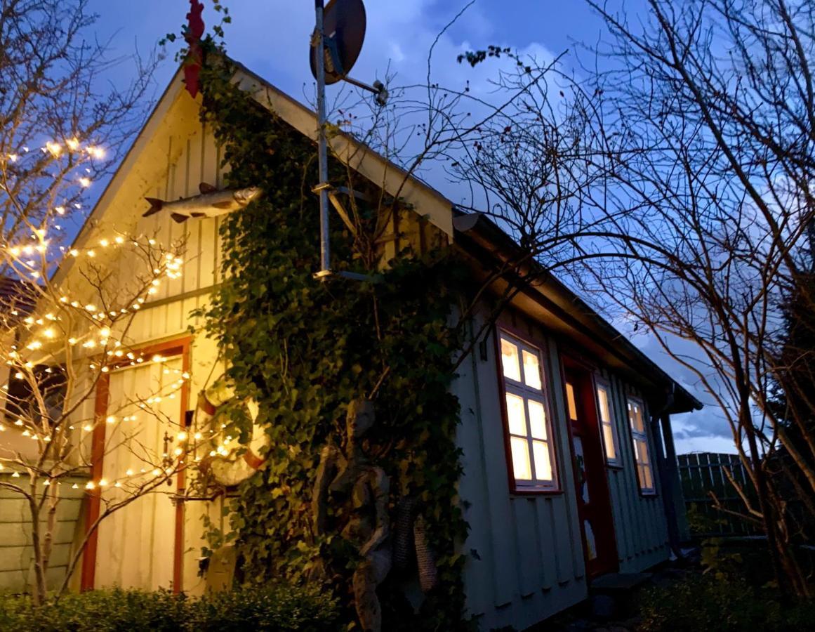 プレロー Kleines Haus Am Hafen - Ruhig Und Gruen Am Ortsrandヴィラ エクステリア 写真